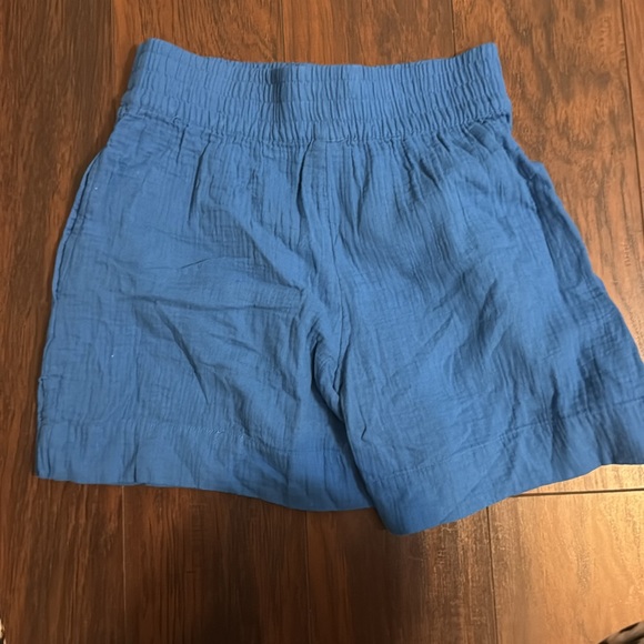 Royal Blue Athlesure shorts - Picture 2 of 3